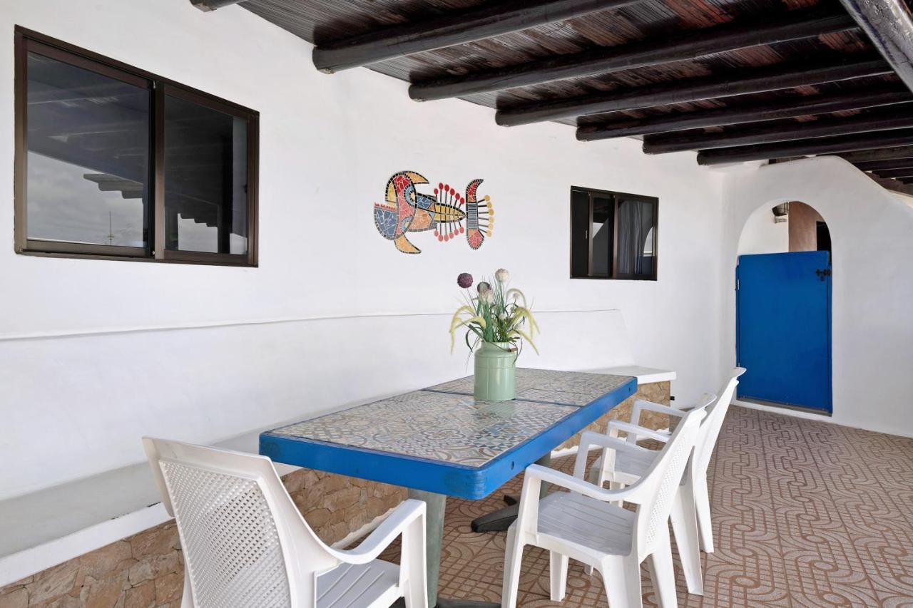 Bungalow Famara, Lanzarote Esterno foto